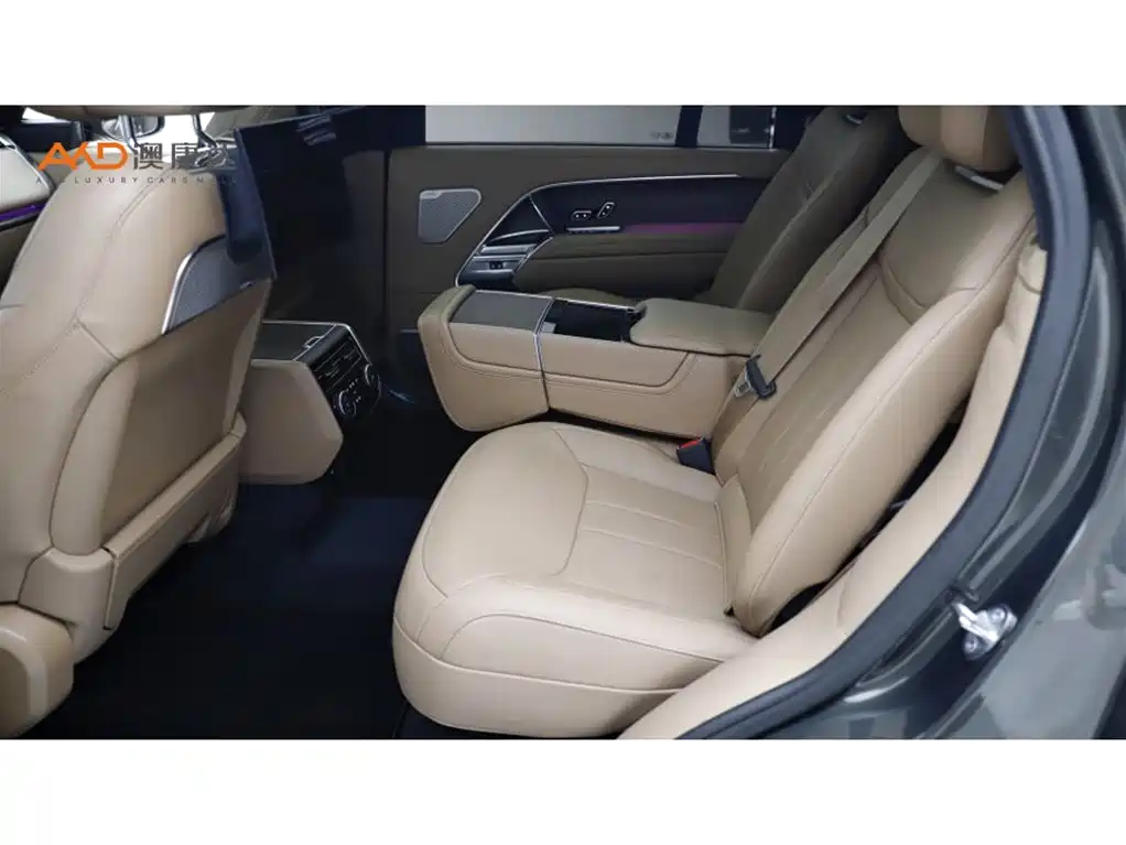 Land Rover Range Rover 2023 3.0 L6 400PS Long Wheelbase