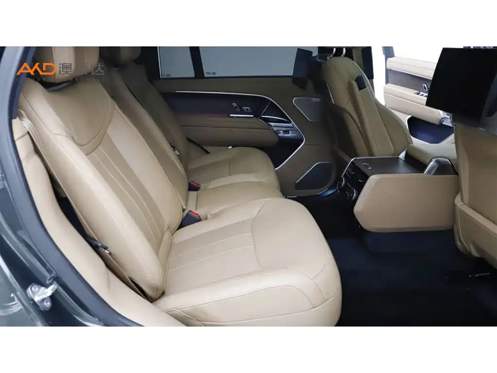 Land Rover Range Rover 2023 3.0 L6 400PS Long Wheelbase