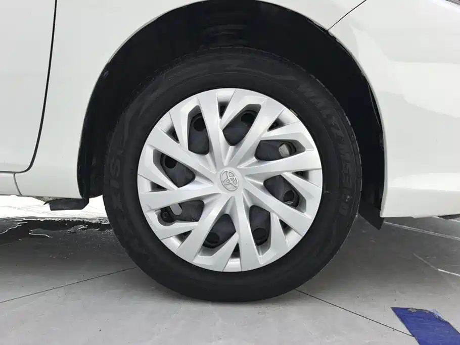 Toyota Vios FS — миниатюра 6