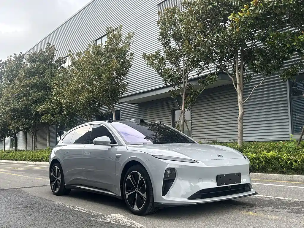 NIO ET5T — миниатюра 5
