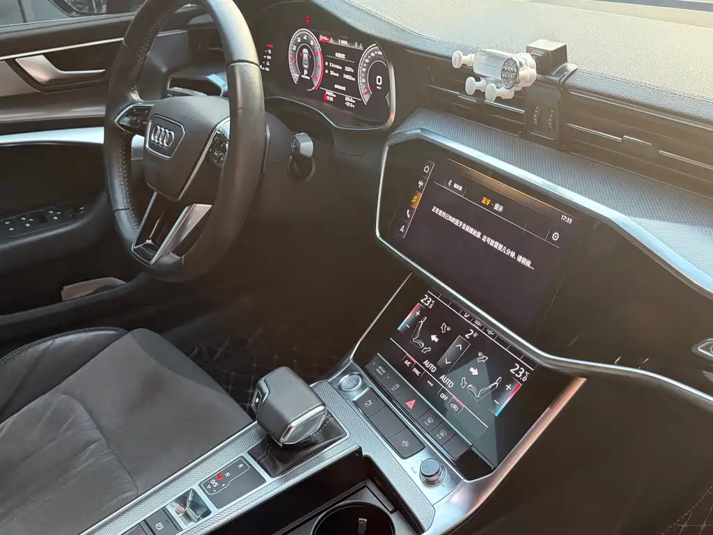 Audi A6L — миниатюра 13