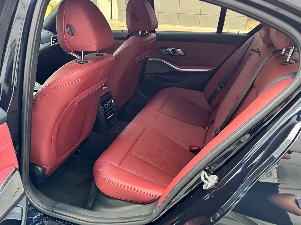 BMW 3 Series — миниатюра 28