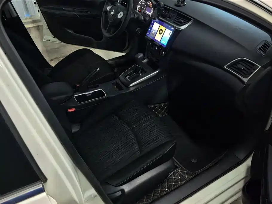 Nissan Sylphy 2024 1.6XE CVT Comfort