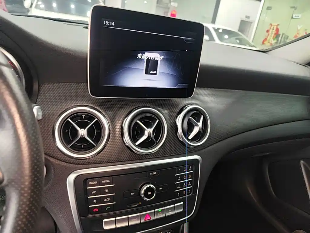 Mercedes-Benz GLA — миниатюра 13