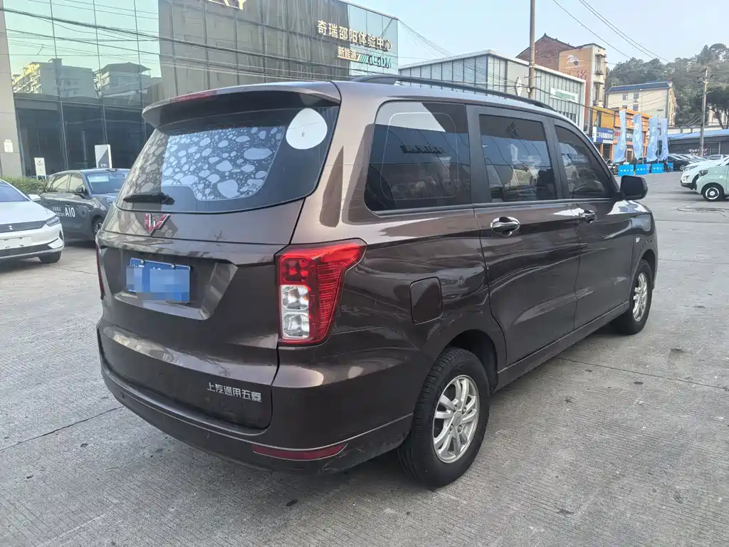 Wuling Hongguang — миниатюра 8