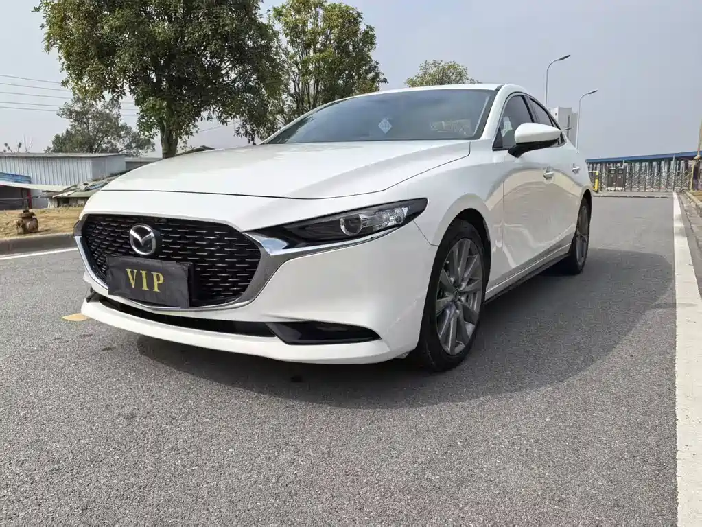 Mazda 3 Axela 2021