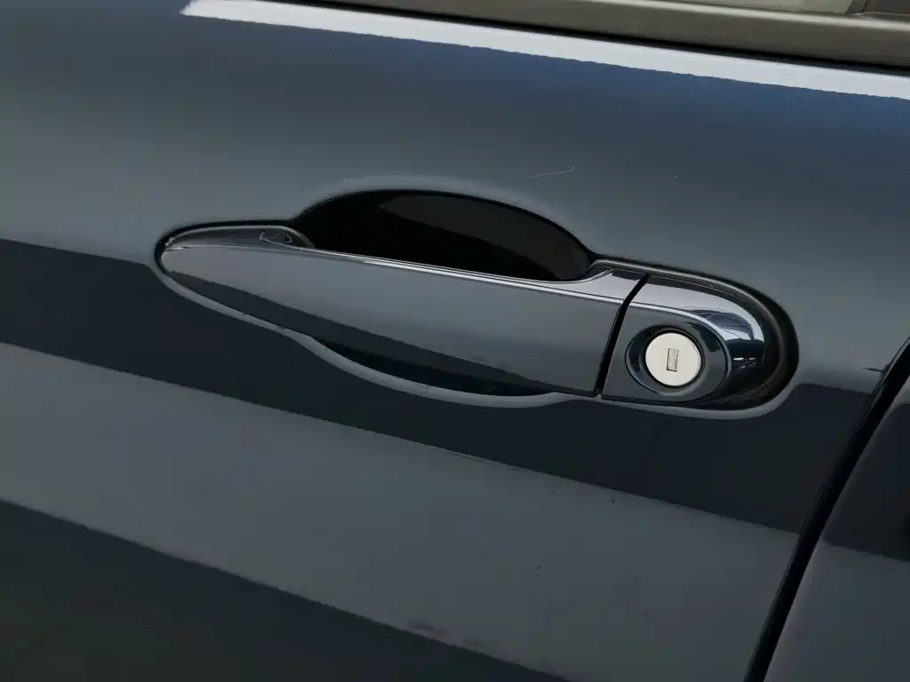 BMW 1 Series (Import) — миниатюра 18