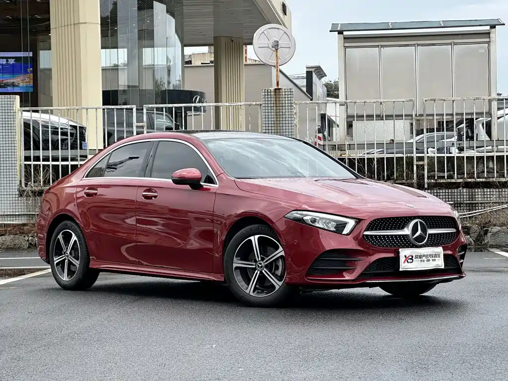 Mercedes-Benz A-Class — миниатюра 3
