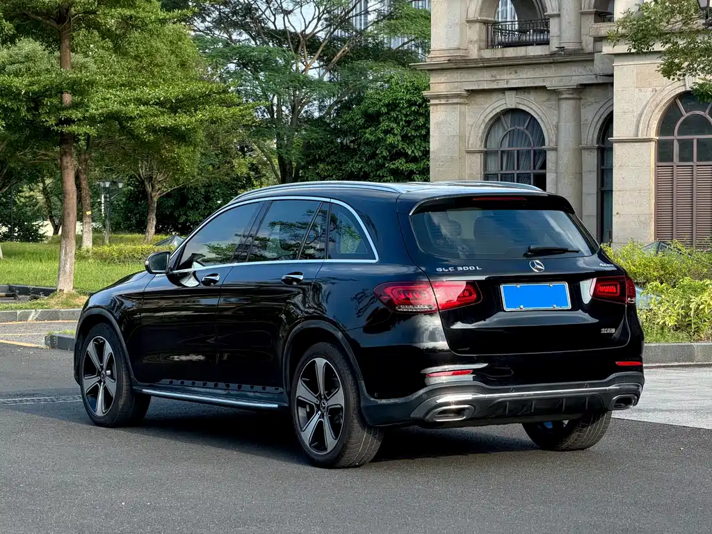 Mercedes-Benz GLC — миниатюра 16