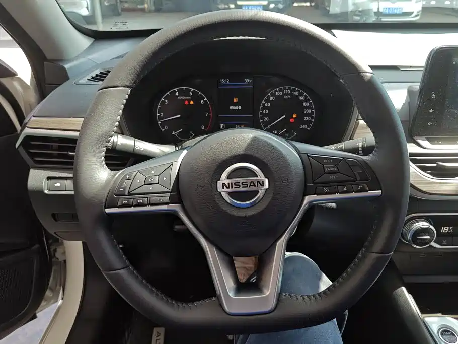 Nissan Teana — миниатюра 15