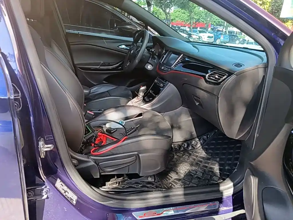 Buick Verano — миниатюра 25