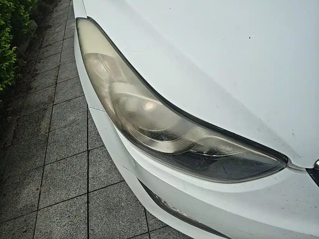 Hyundai Elantra Langdong — миниатюра 13