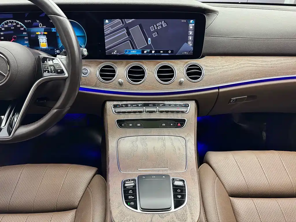 Mercedes-Benz E-Class E 2022 E 300 L Luxury