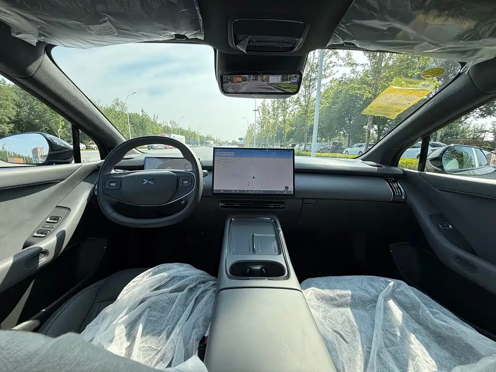 Xpeng P7 + 2024 Max