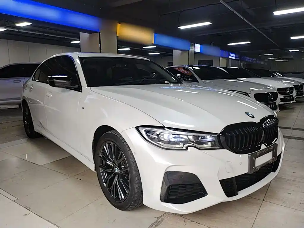 BMW 3 Series — миниатюра 4