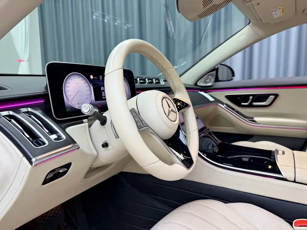 Mercedes-Benz S-Class — миниатюра 6