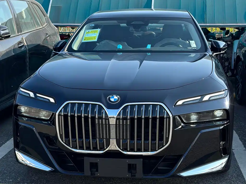BMW 7 Series 0