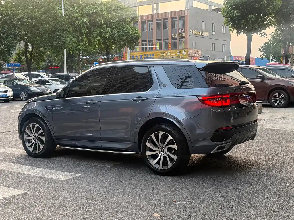 Land Rover Discovery Sport — миниатюра 5