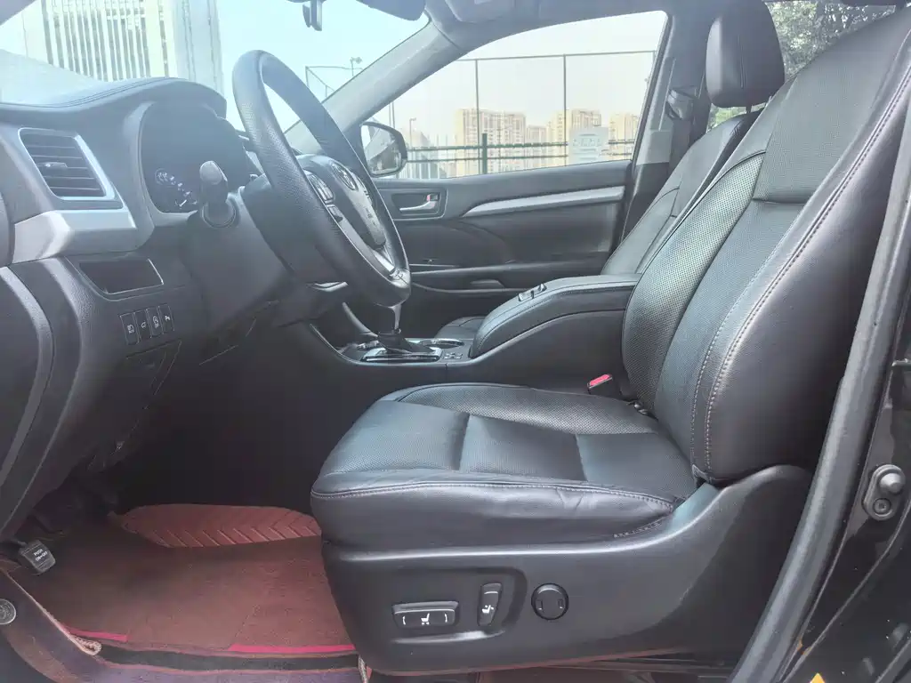 Toyota Highlander — миниатюра 7