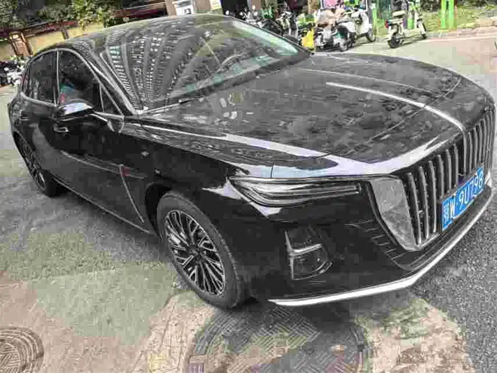 Hongqi Hongqi H5 — миниатюра 3
