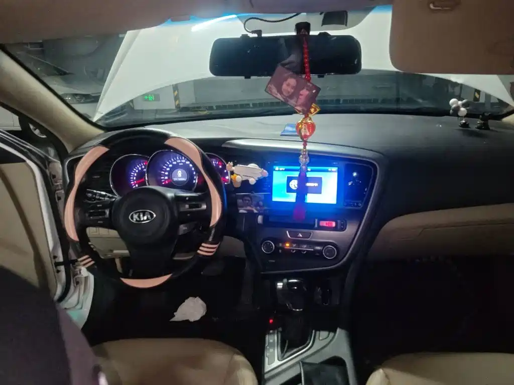 Kia K5 — миниатюра 10