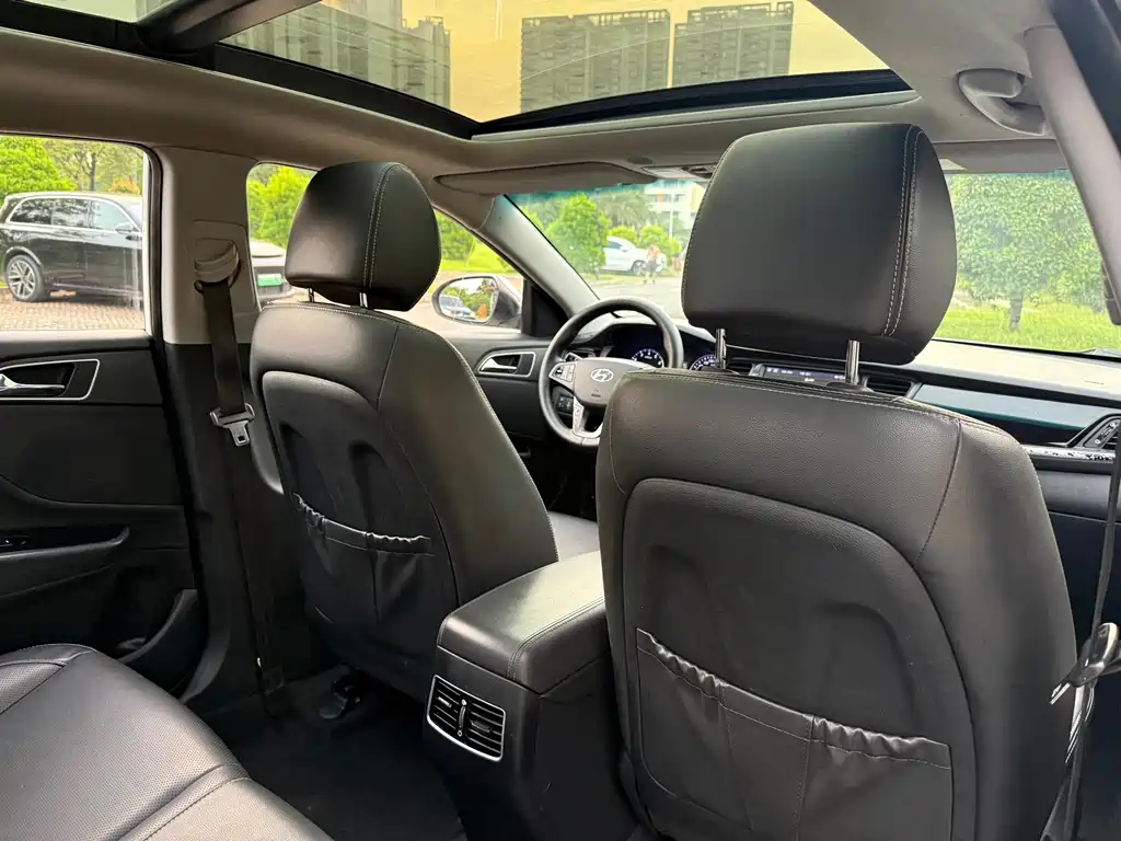 Hyundai Mistra — миниатюра 16