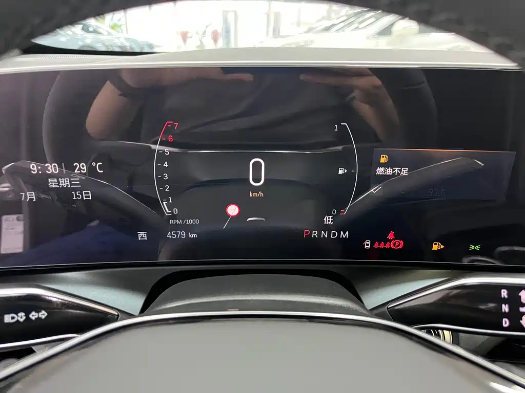 Cadillac GT4 — миниатюра 8