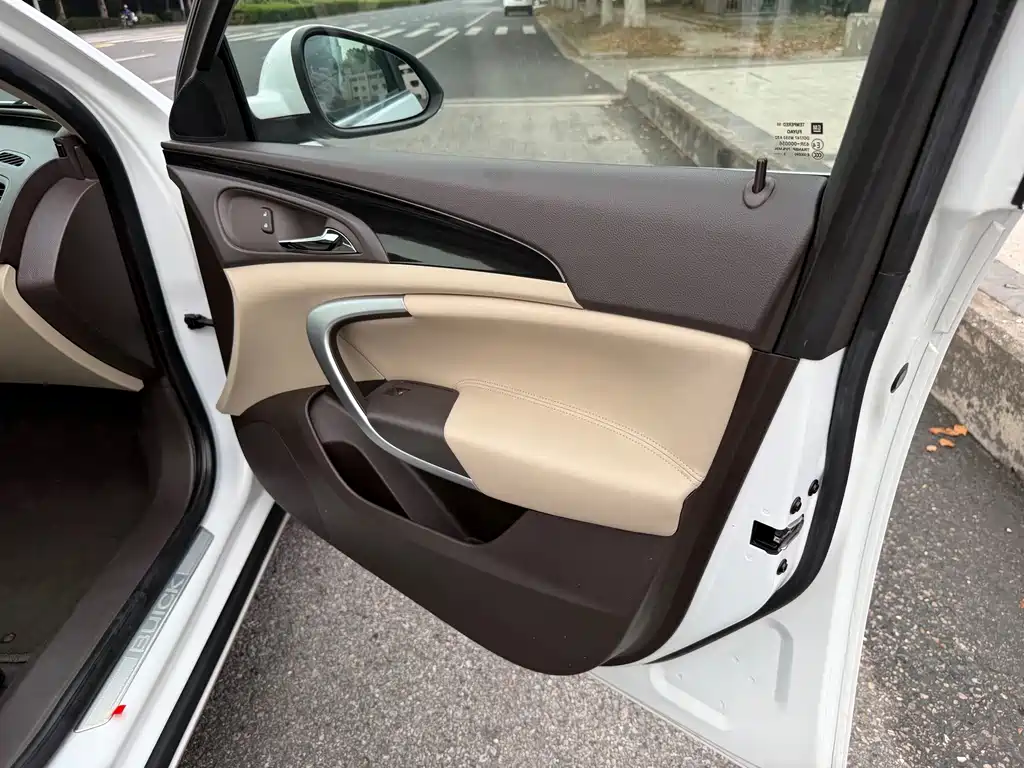 Buick Regal — миниатюра 15