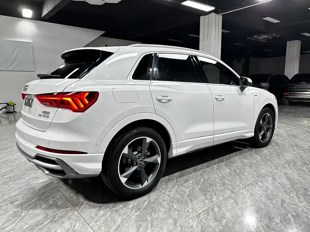 Audi Q3 — миниатюра 9