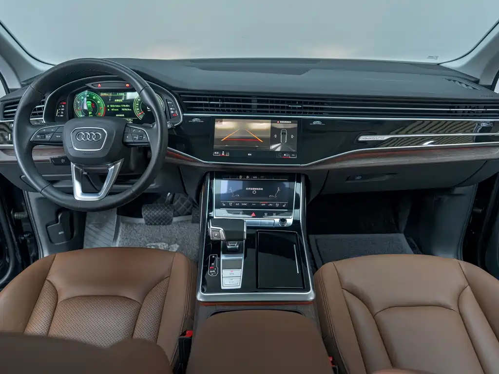 Audi Q7 — миниатюра 11