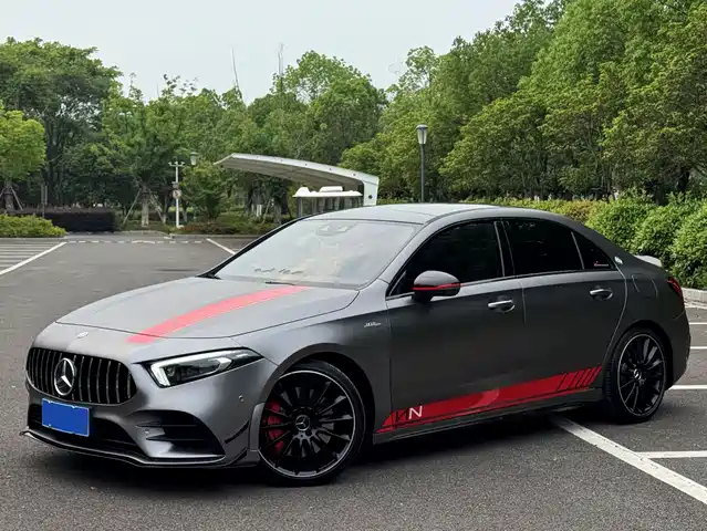 Mercedes-Benz A-Class AMG 2023 AMG A 35 L 4 MATIC — фото 1