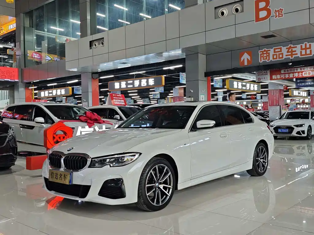 BMW 3 Series 2021