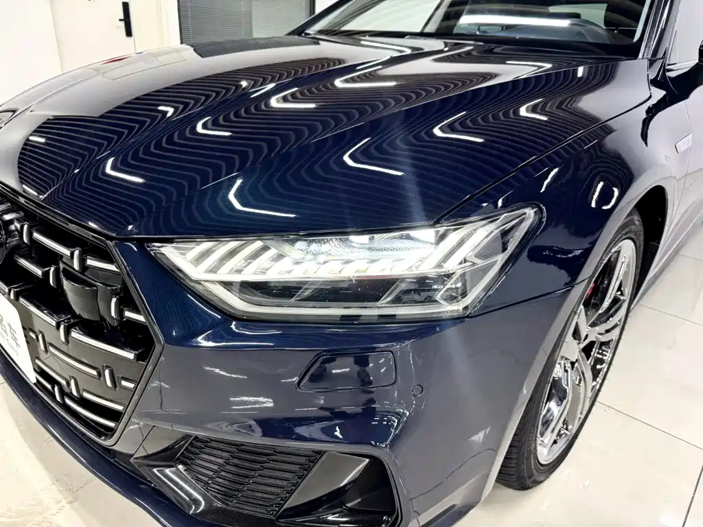 Audi A7L 2022 45 TFSI S-line