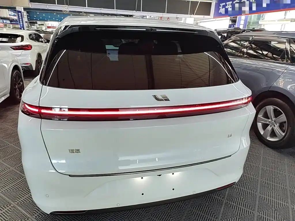 Li Auto L6 2024 Pro