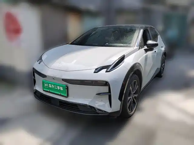 2023 Zeekr X