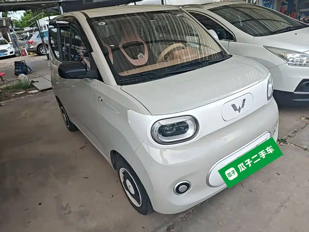 Wuling MINIEV — миниатюра 4