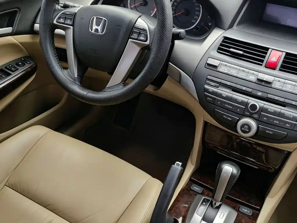Honda Accord 2010 2.0L EX