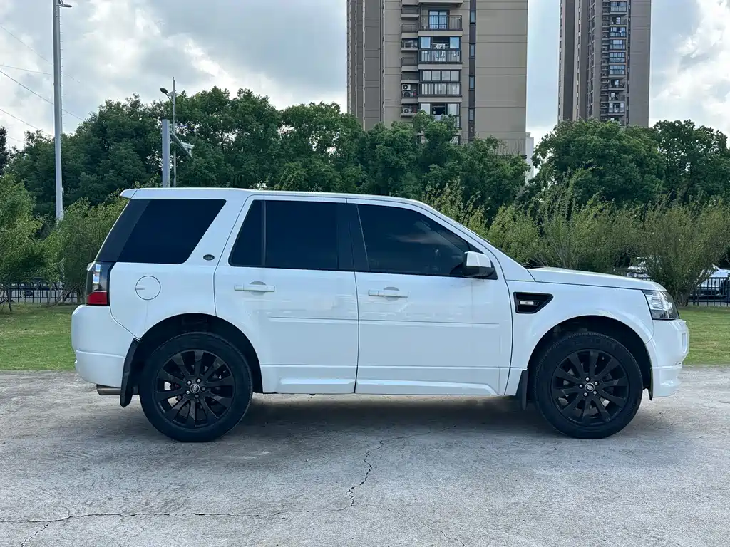 Land Rover Freelander 2 — миниатюра 8
