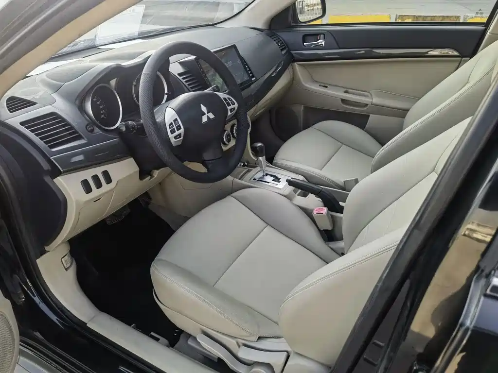 Mitsubishi Lancer EX — миниатюра 19