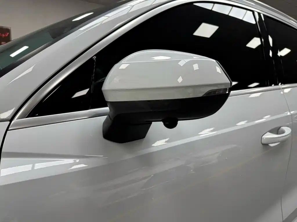 Audi Q3 — миниатюра 15