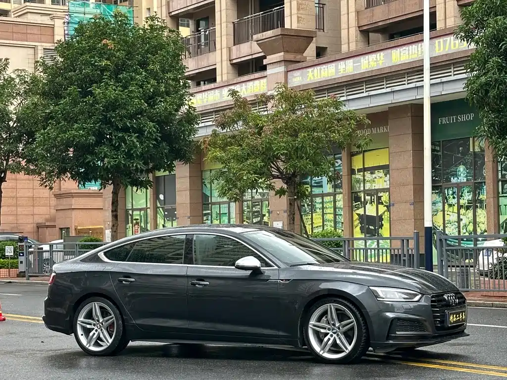 Audi A5 (Import) — миниатюра 5