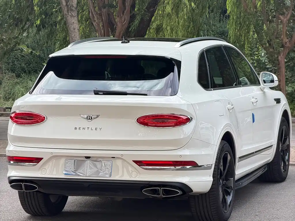 Bentley Bentayga — миниатюра 5