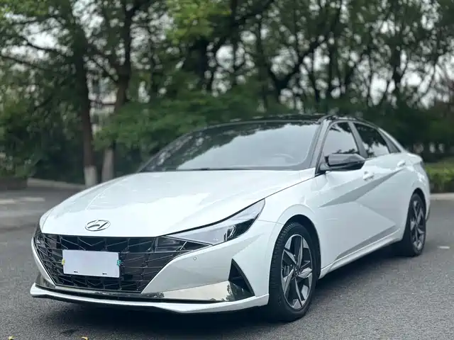 MODERN ELANTRA 2023