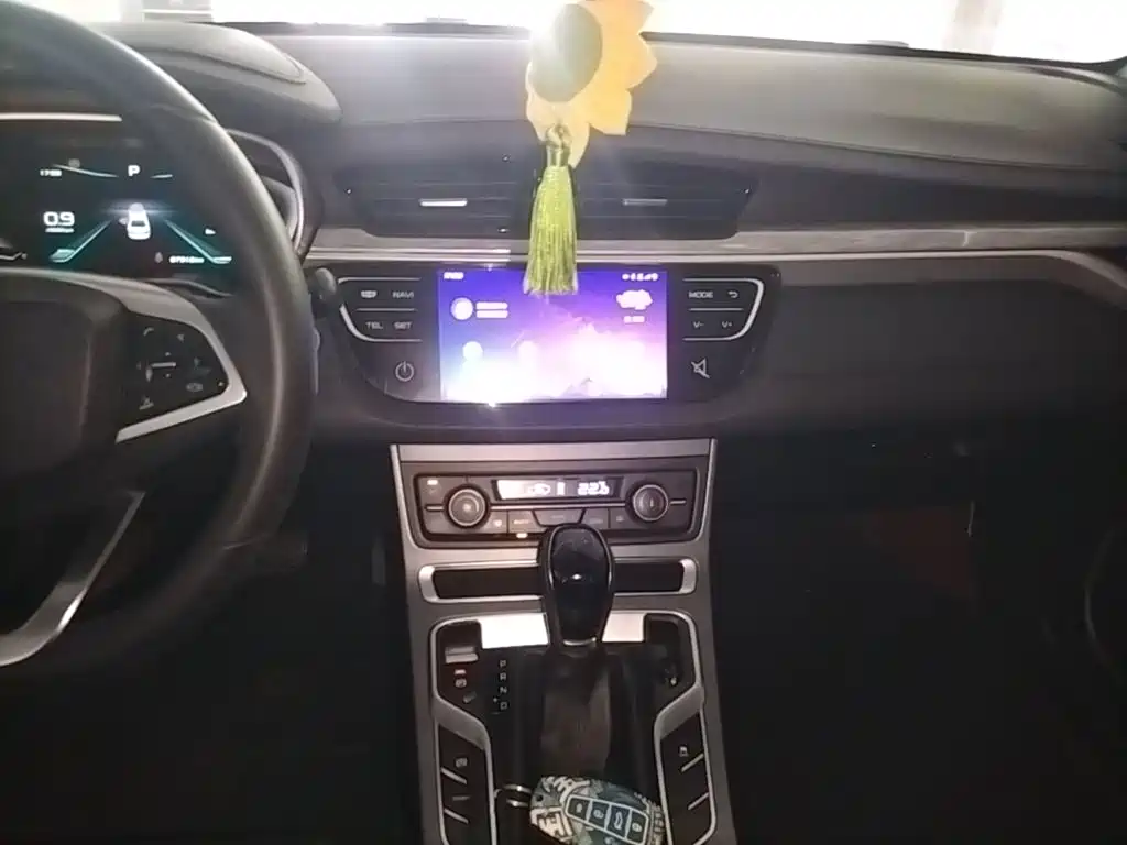 Geely Emgrand — миниатюра 13