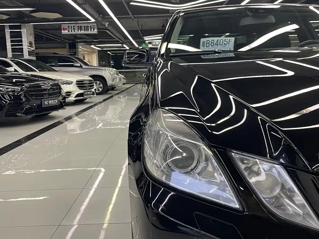 Mercedes-Benz E-Class — миниатюра 43
