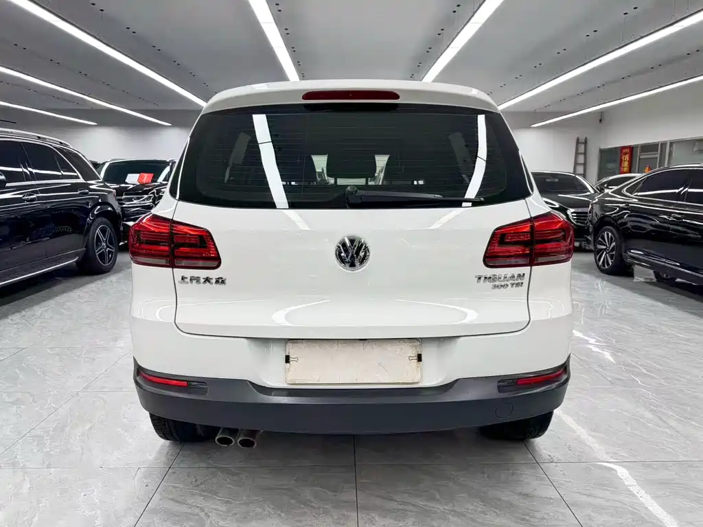 Volkswagen Tiguan — миниатюра 5