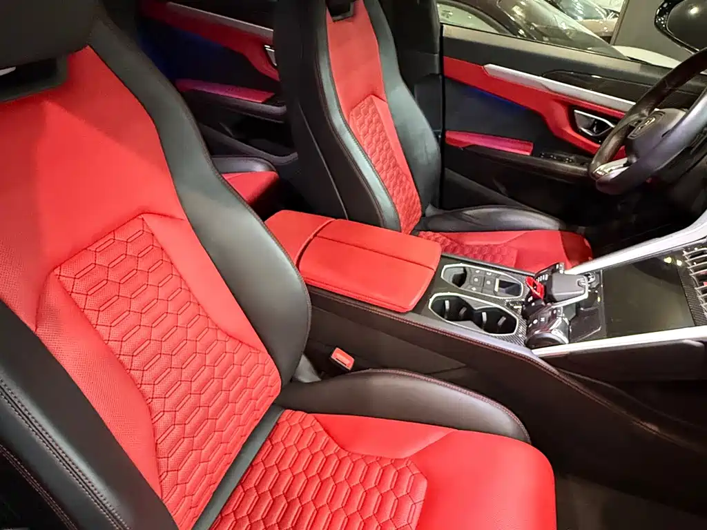 Lamborghini Urus — миниатюра 4