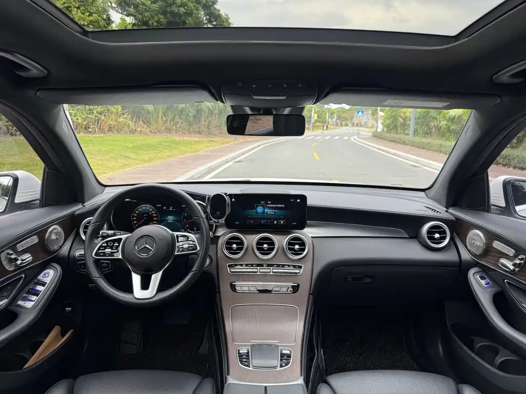 Mercedes-Benz GLC 2020 GLC 300 L 4MATIC