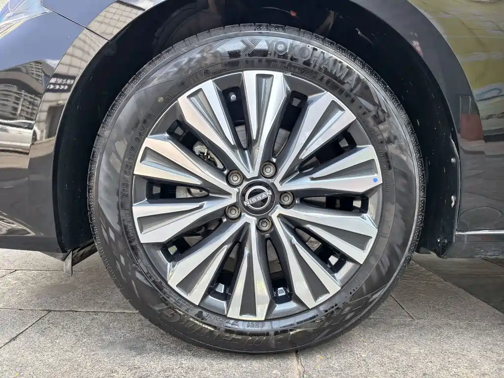 Nissan Teana — миниатюра 5
