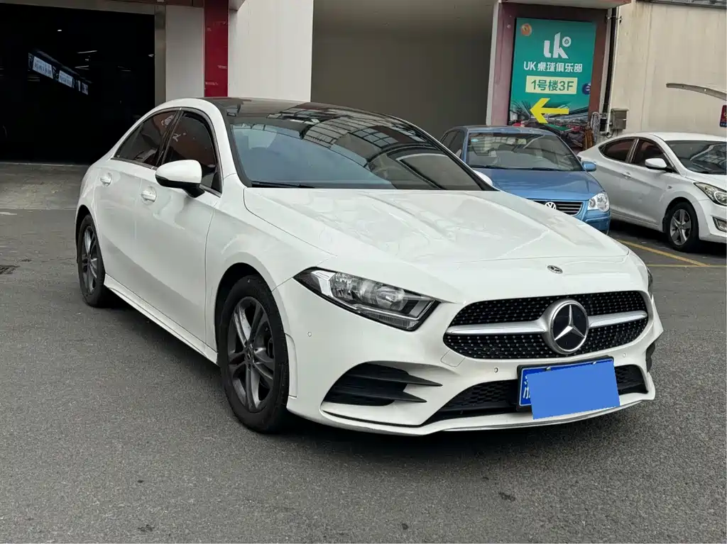 MERCEDES-BENZ A CLASS